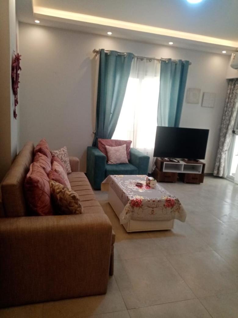 Sea view one bedroom Apartment in Hurghada