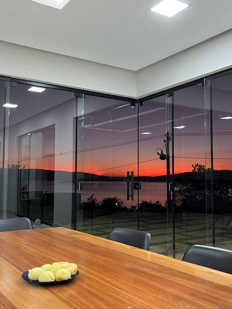 Kitchen or kitchenette, Lake view, Sunset