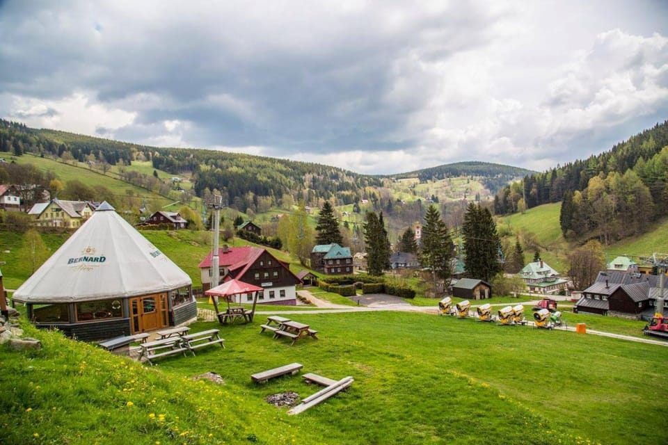 Spring, Garden view, Mountain view