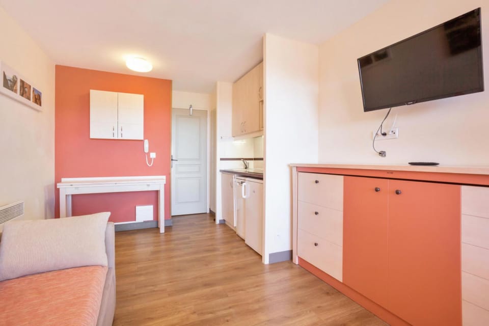 furniture, oven, kitchen