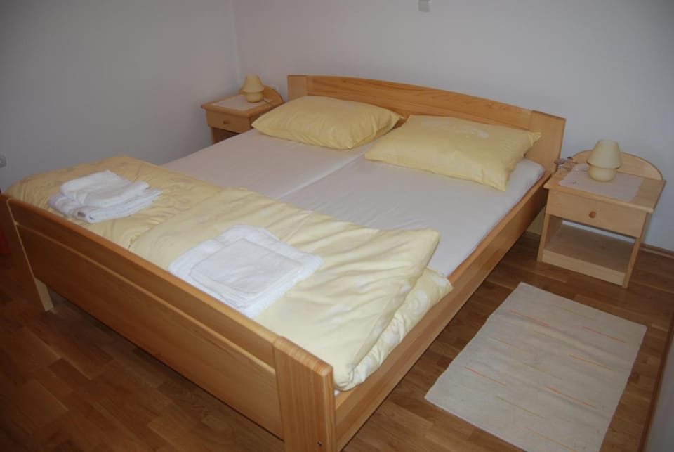 Apartments Organic tourist farm Jeglijenk Apartment in Carinthia, Austria