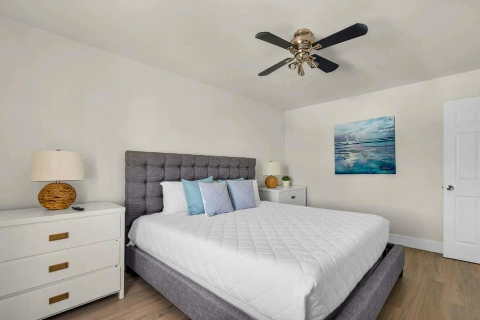 Heated POOL and SPA Bluefish 7 OKA Island 2BR Apartment in Okaloosa Island