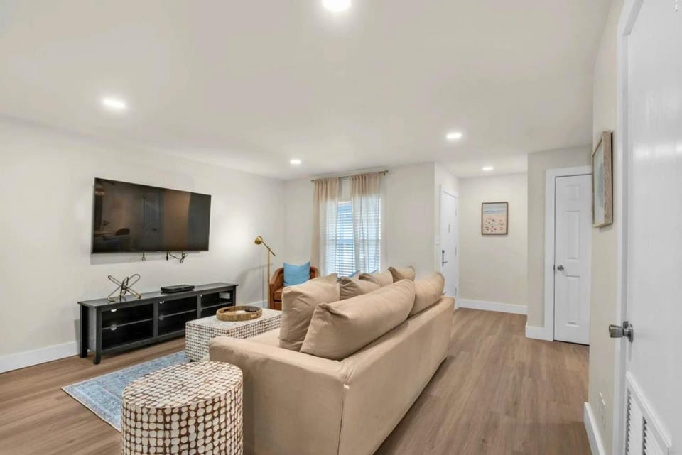 Heated POOL and SPA Bluefish 7 OKA Island 2BR Apartment in Okaloosa Island