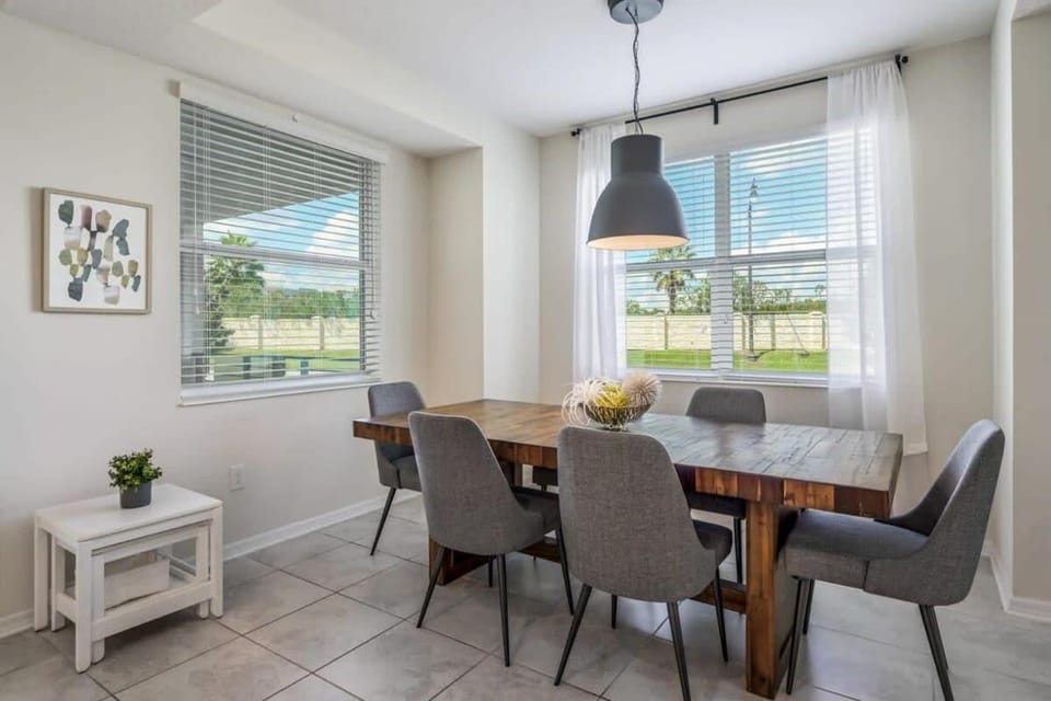 Superb Spacious Condo Prime Resort Apartment in Kissimmee