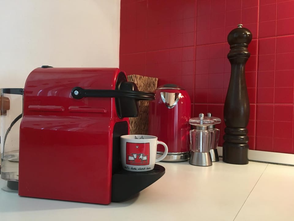 Coffee/tea facilities, Drinks, Non alcoholic drinks