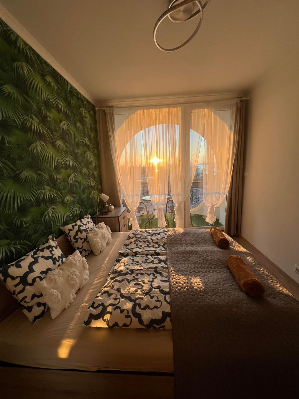Top Sunset Beach Apartman Apartment in Siófok