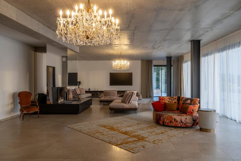 TV and multimedia, Living room
