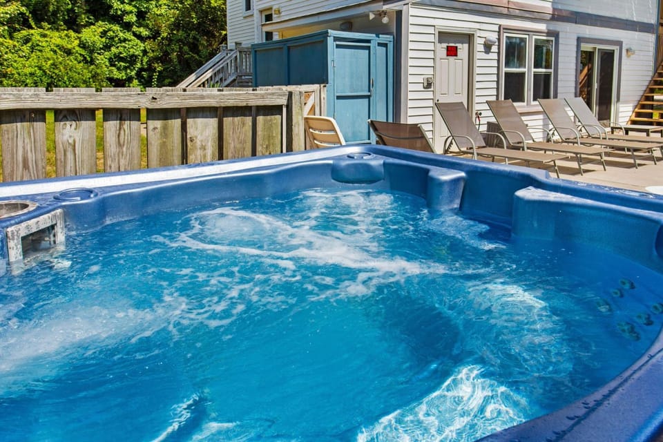 1302 - Castaway House in Corolla