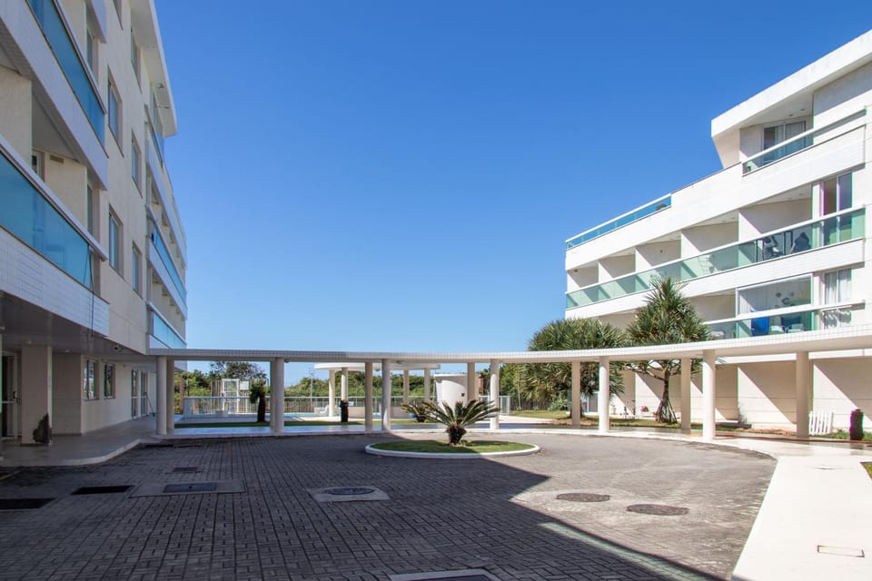 Apartamento com Vista Mar e Acesso a Praia YY4578 Apartment in Florianopolis