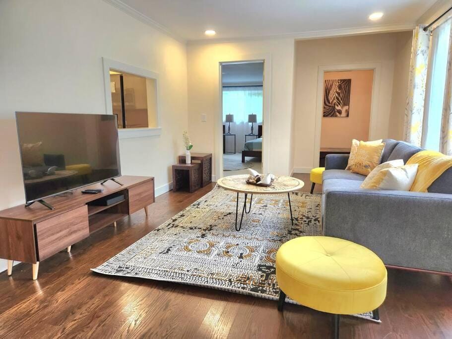 TV and multimedia, Living room