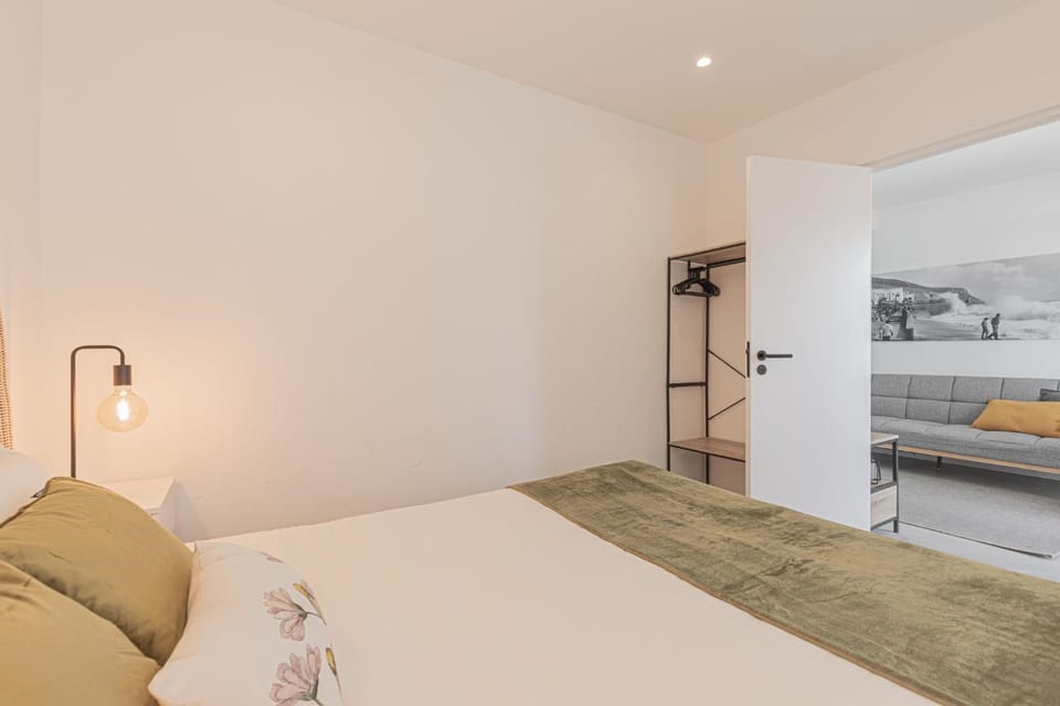 Bed, Bedroom, wardrobe