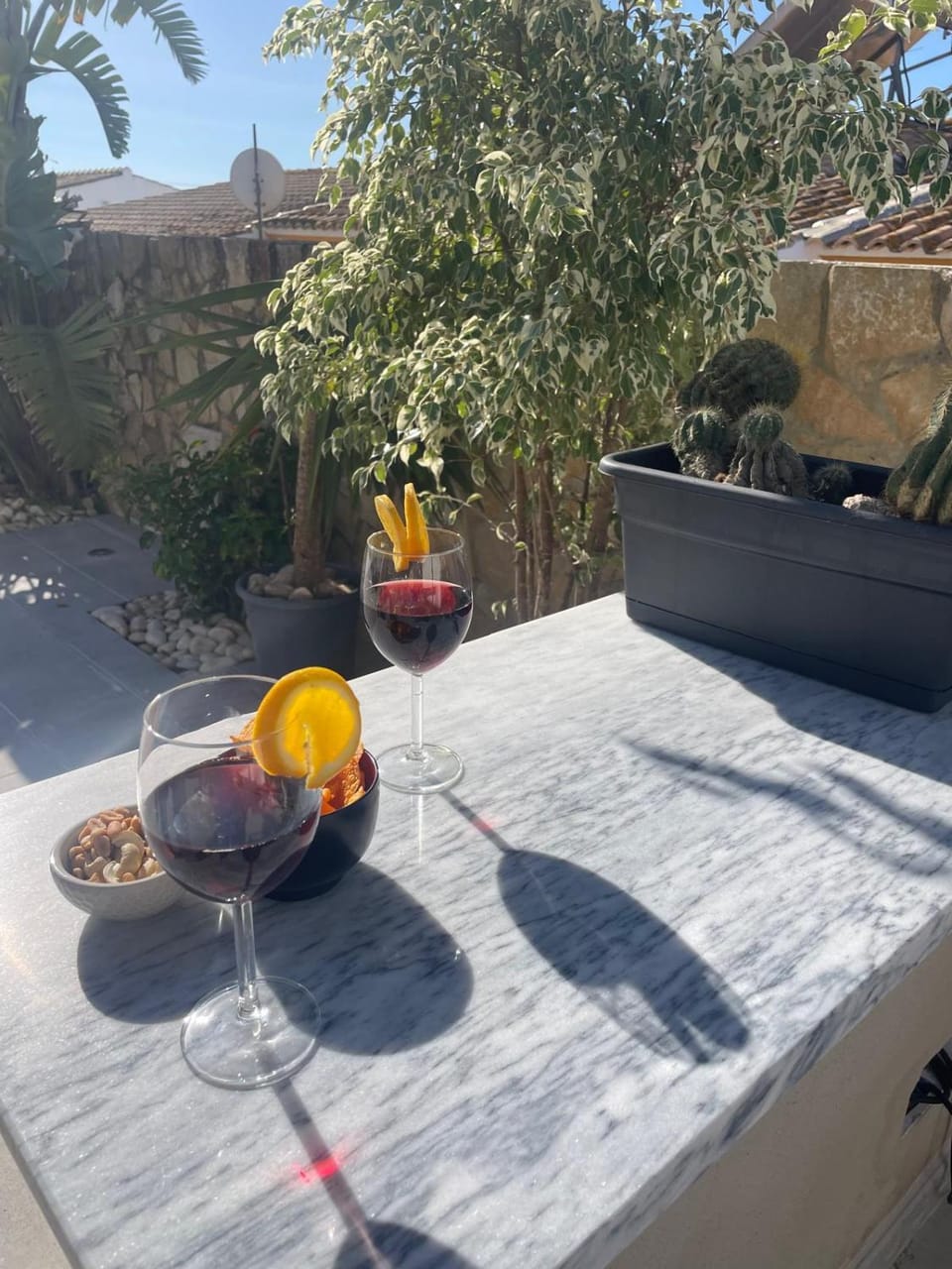 BBQ facilities, Lounge or bar, Food and drinks