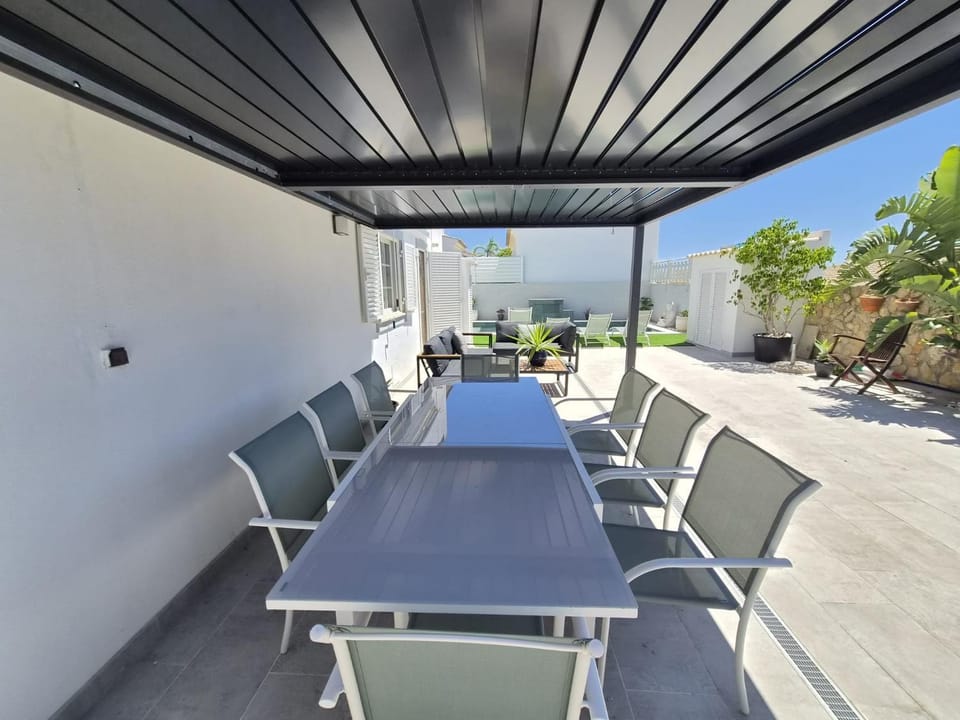 Patio, Day, View (from property/room), Balcony/Terrace, Dining area