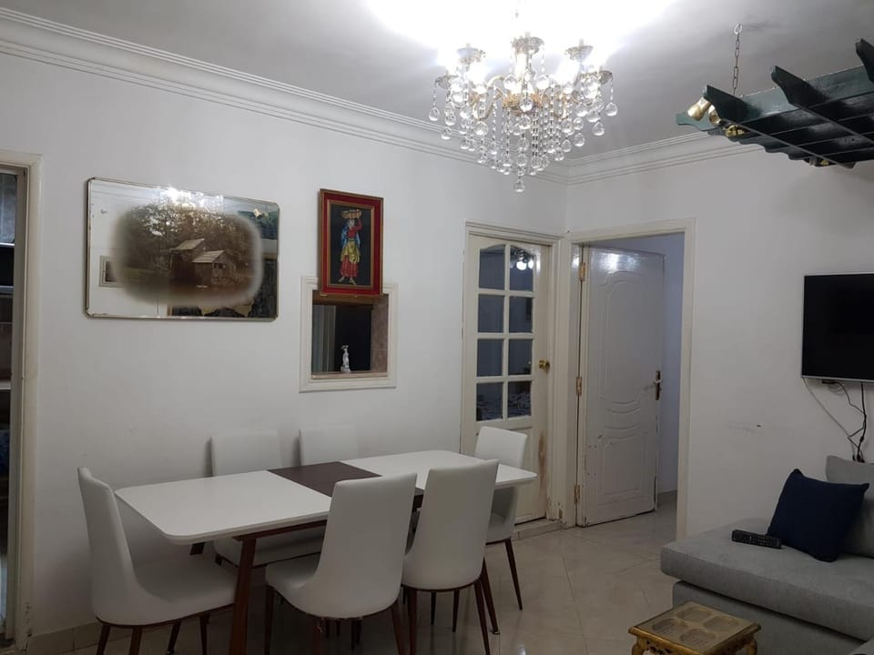 Fabulous Apartment in Sheraton Heliopolis ,5 minutes from Cairo Airport Apartment in New Cairo City
