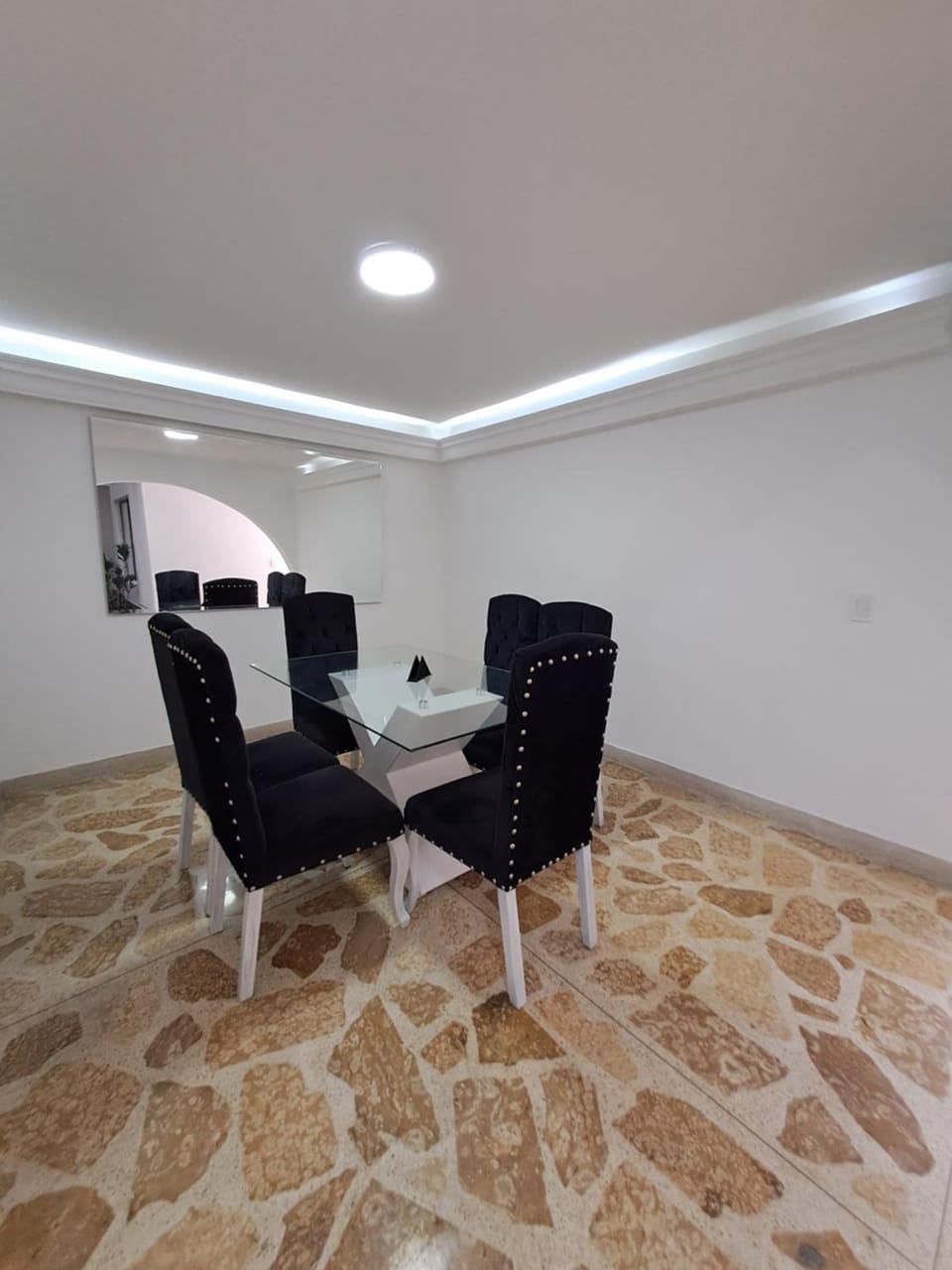 Apartamento en Los Colores Estadio 201-401-501 Apartment in Medellin