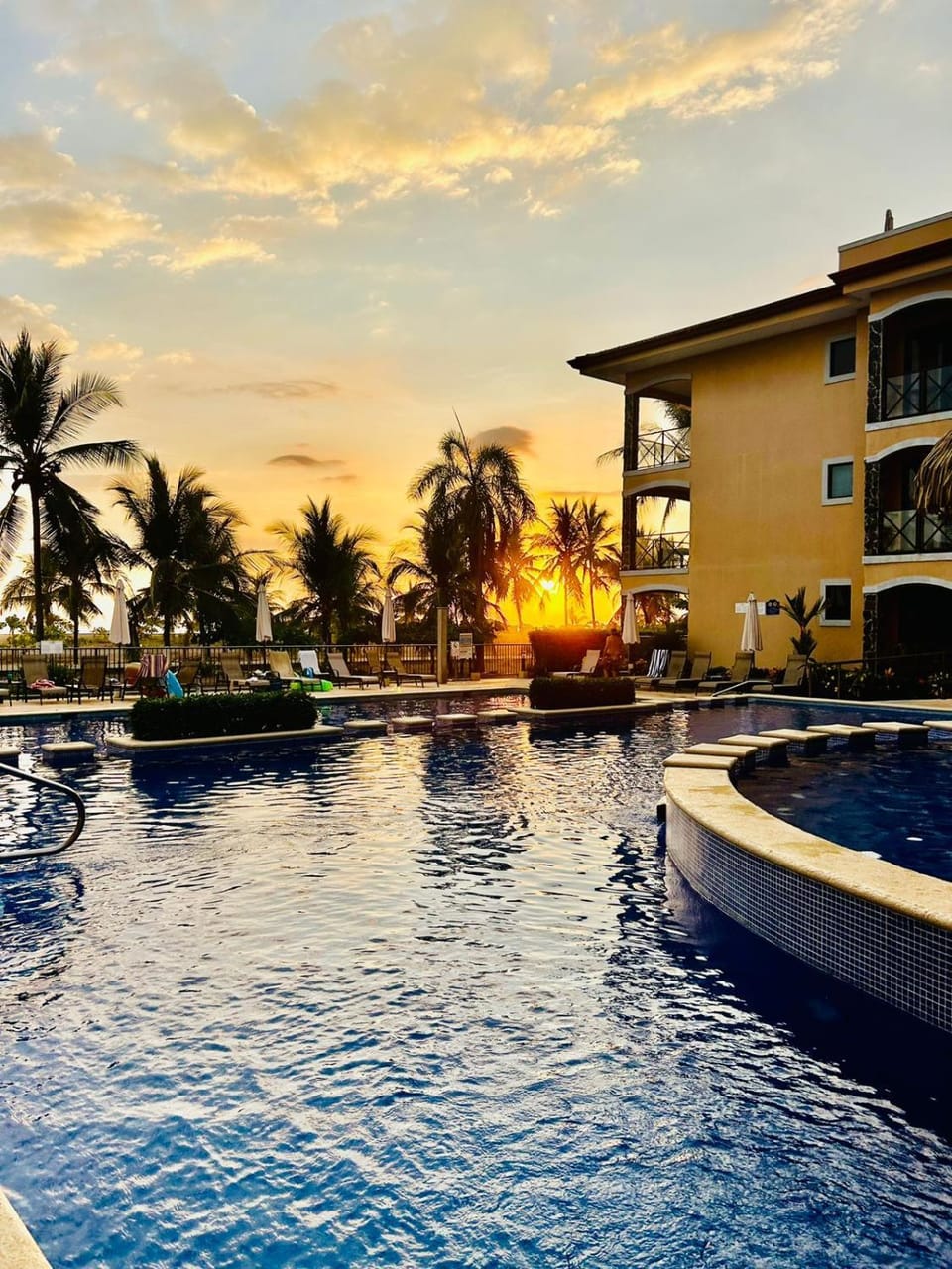 Pool view, Swimming pool