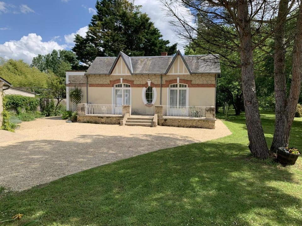 La petite maison de pecheur House in Centre-Val de Loire