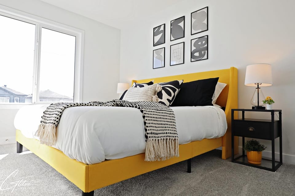Bed, Bedroom
