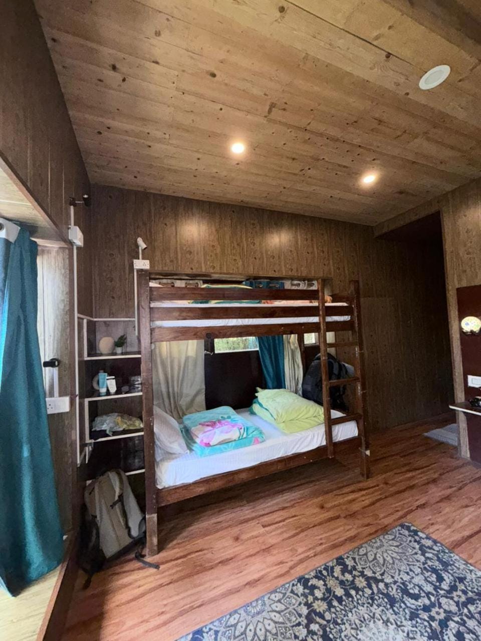 Bed, bunk bed
