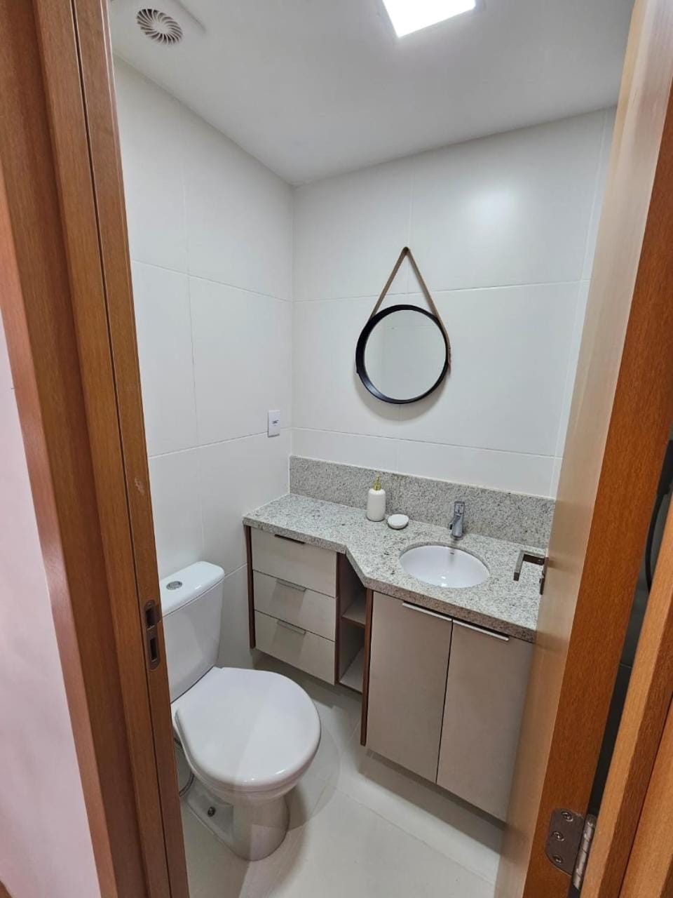 Lindo e novo apto com vista para o mar de Pituba c/garagem Apartment in Salvador