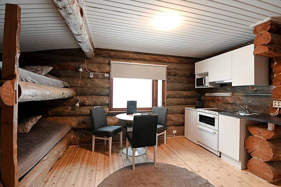 Dining area, Bedroom, kitchen