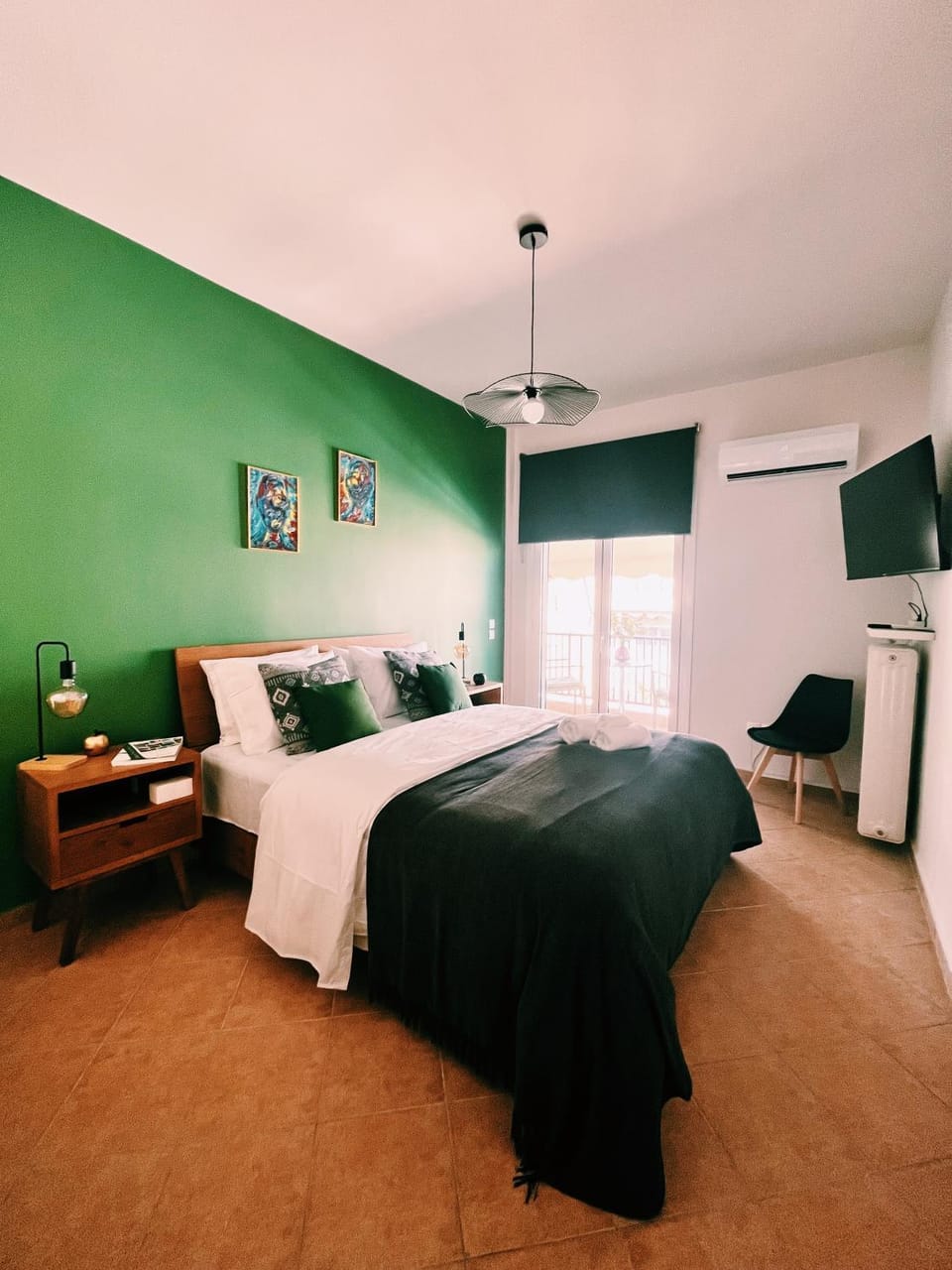 Bed, Bedroom, air conditioner