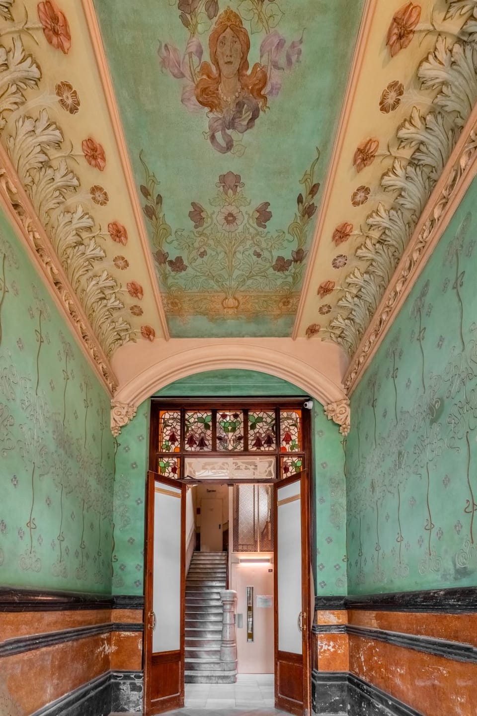 The Collection Barcelona - Gran Vía Historic Catalan 4BD only for Families or Business groups Apartment in Barcelona