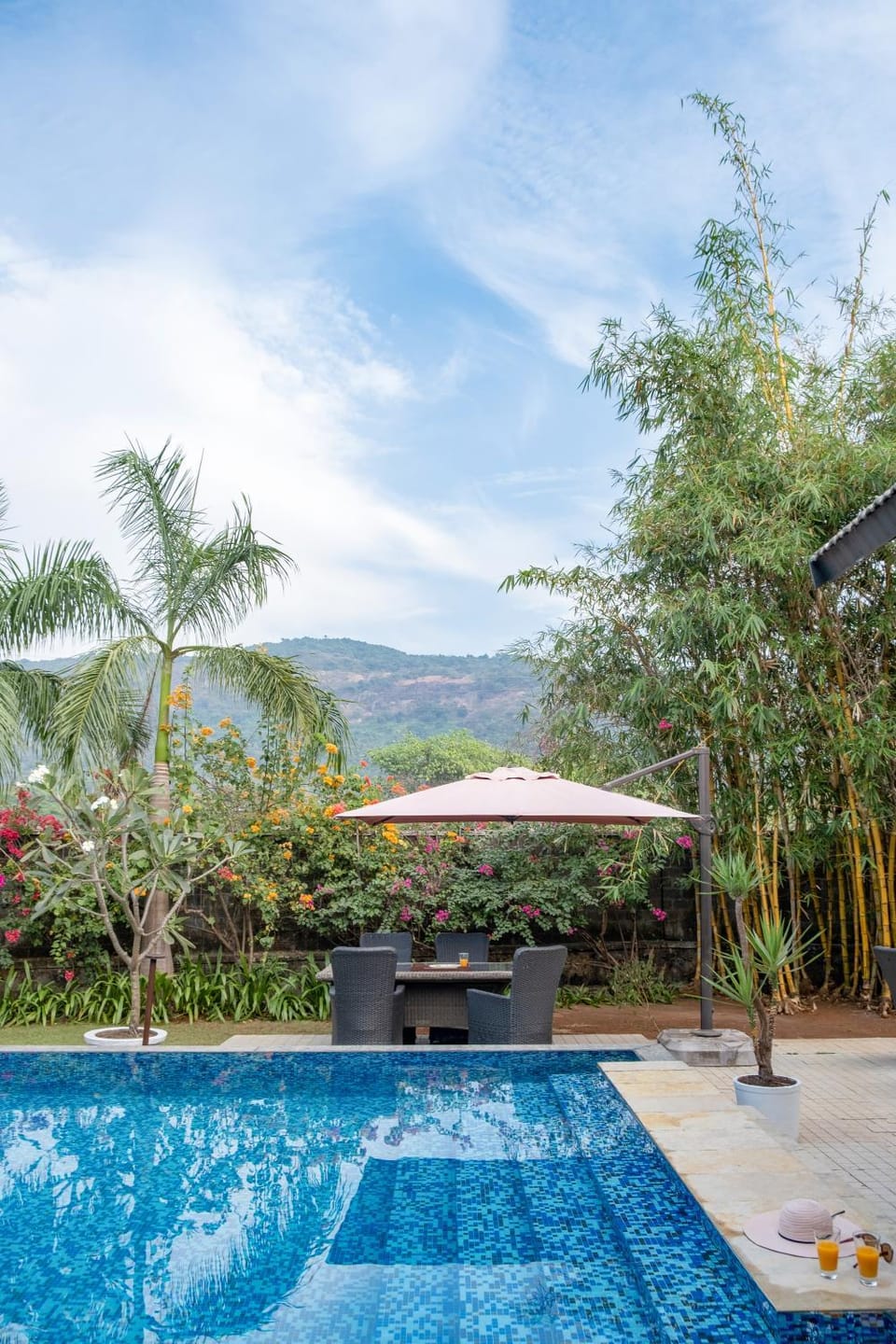 Patio, Mountain view, Pool view, Swimming pool