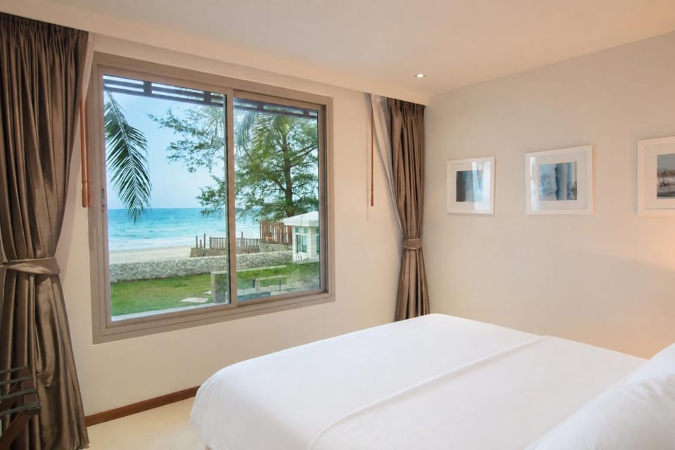 Villa Nilaya - Beachfront Villa - Hua Hin Villa in Hua Hin District