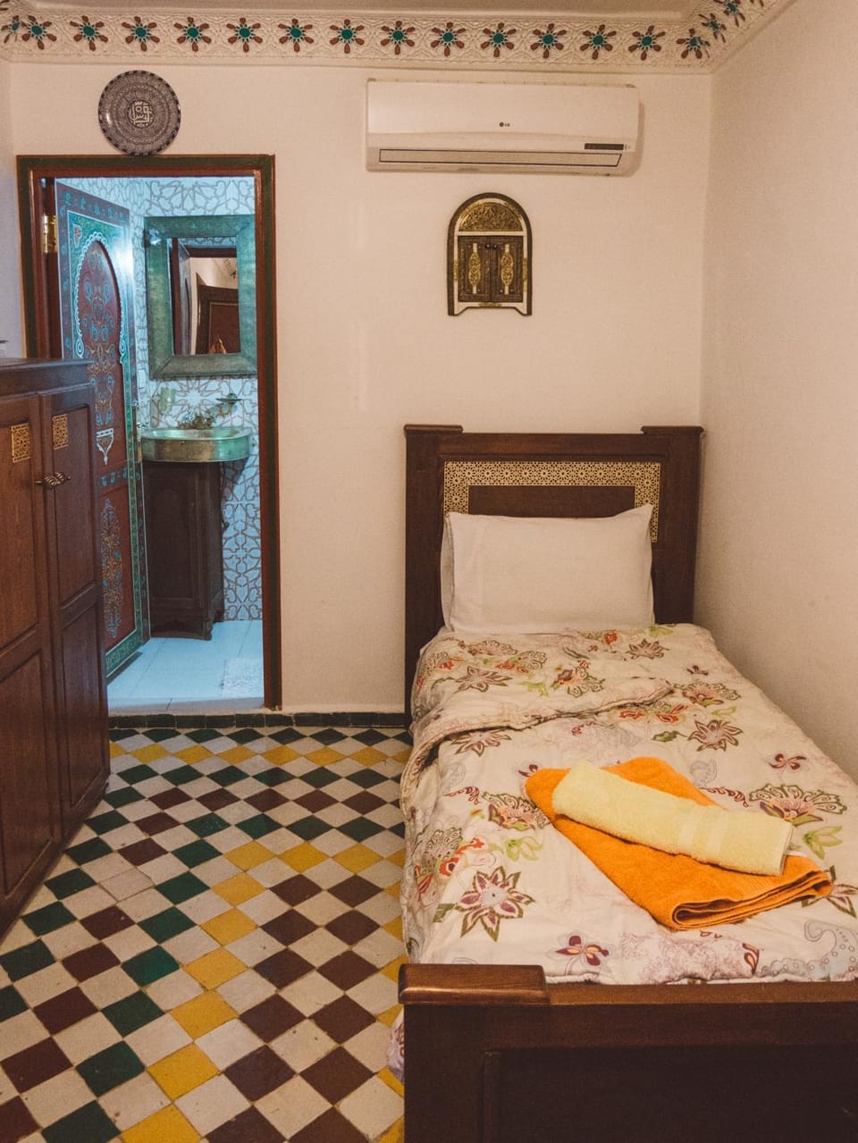 Dar Chrif Idrissi Bed and Breakfast in Fes