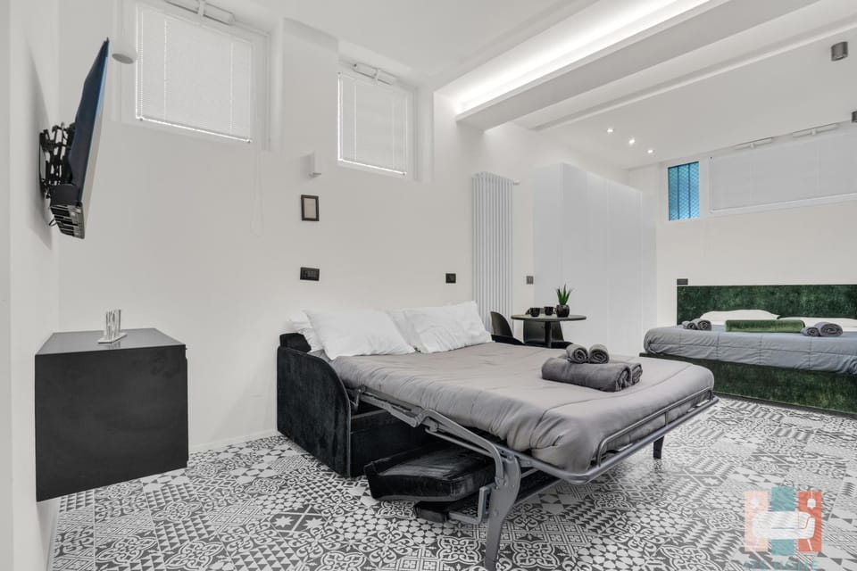 Bed, Living room, Bedroom