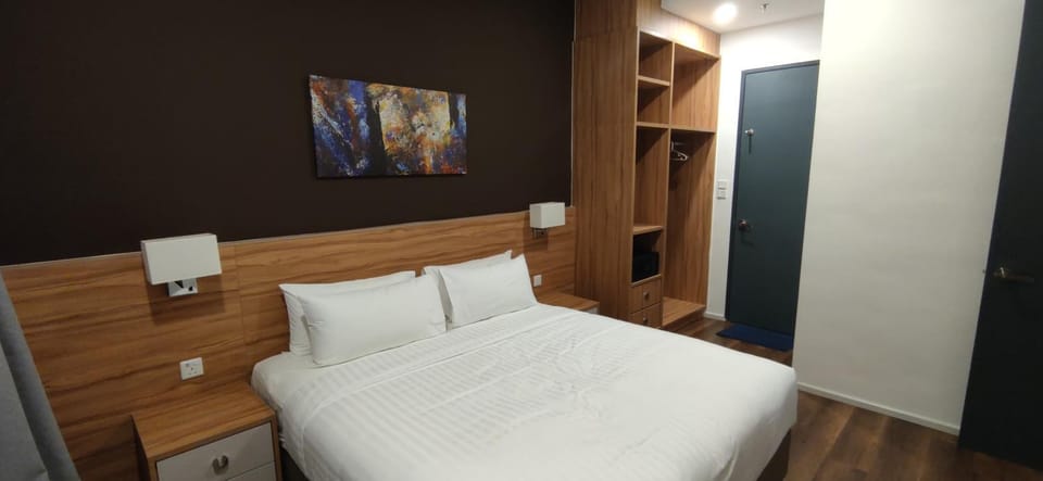 Bed, Bedroom, wardrobe
