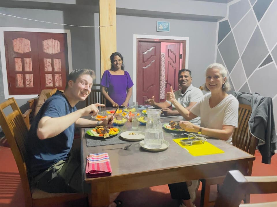 Enoch Guest House Bed and Breakfast in Sri Lanka