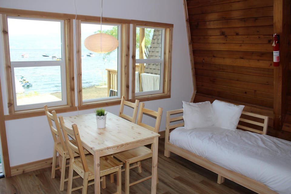 Jewel Bay Resort Campground/ 
RV Resort in British Columbia