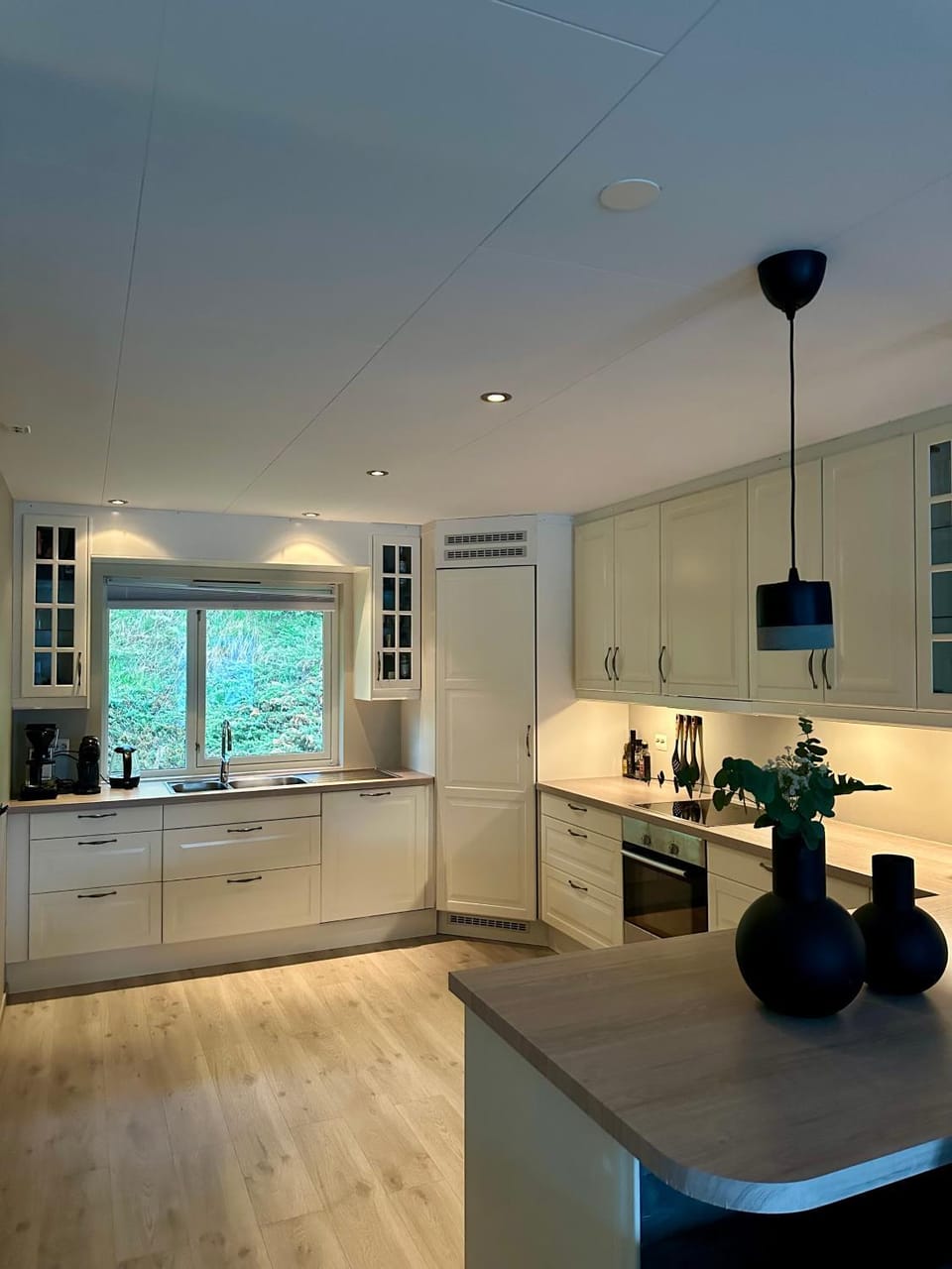 Leilighet med fantastisk utsikt Apartment in Vestland