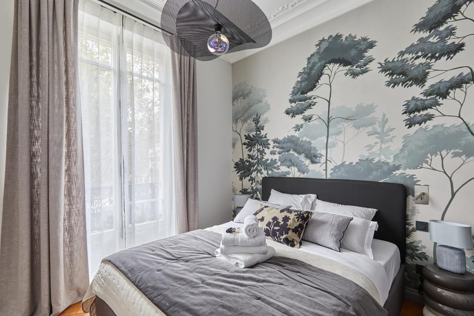 Bed, Bedroom