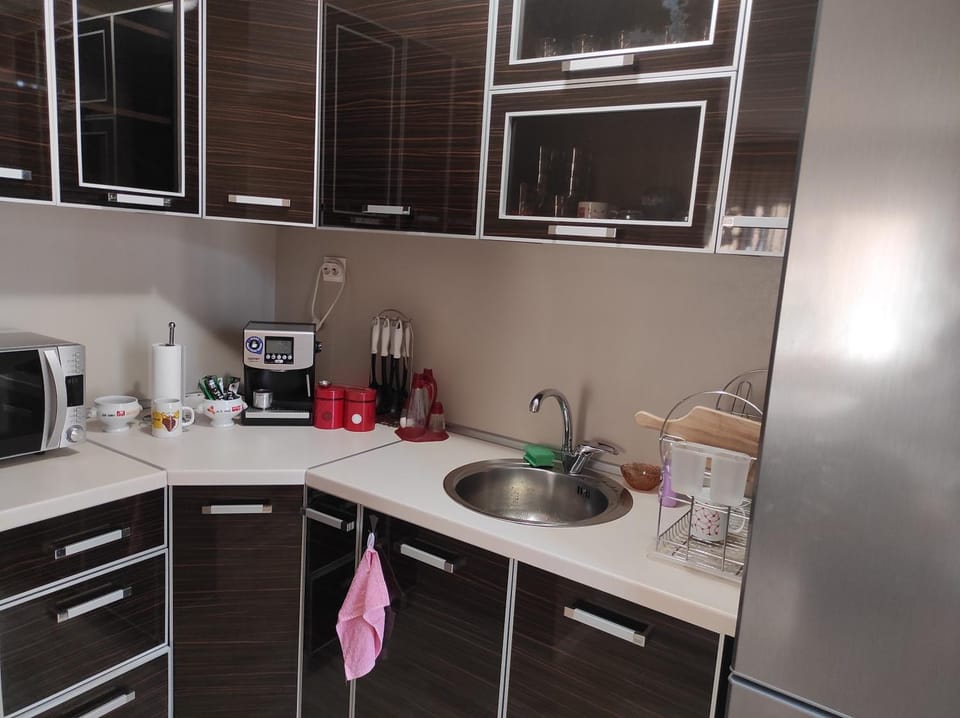 Етаж от къща - Нощувки Ками Apartment in Pleven