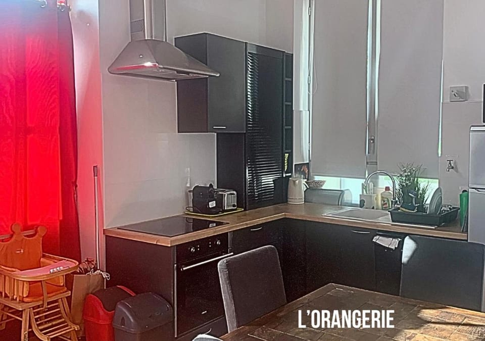 Coffee/tea facilities, Kitchen or kitchenette, Dining area, dishwasher, minibar, pet friendly, stove, toaster