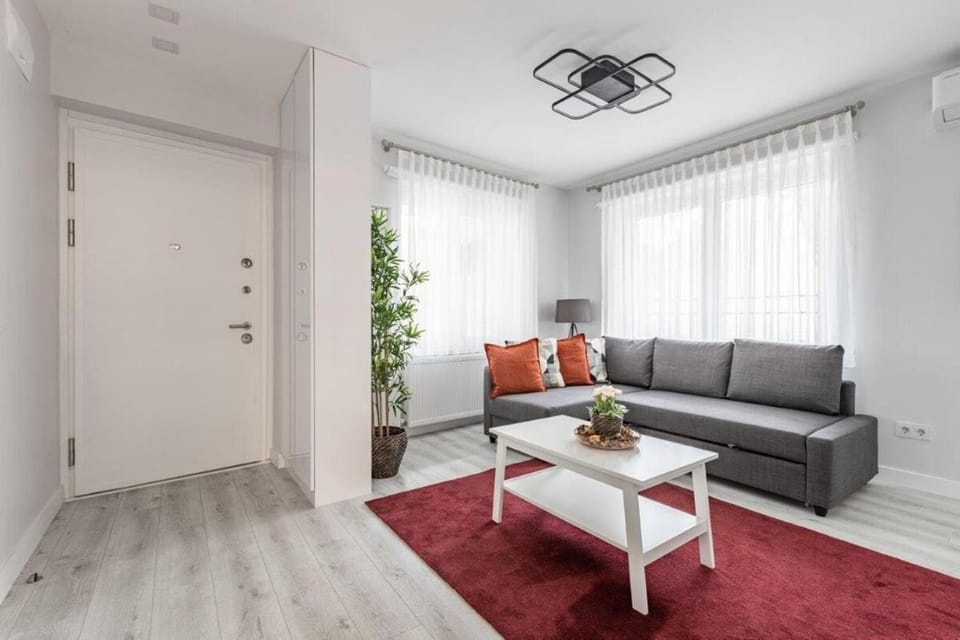 Bright Private Modern 2BD1Bath Bebek Gem! #247 Apartment in Istanbul
