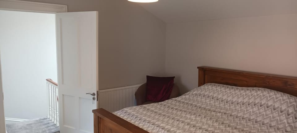 Eglinton Road - Super King - Ensuite Vacation rental in County Dublin