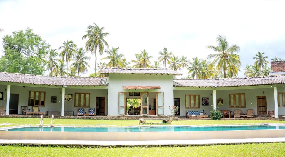 Property building, Swimming pool