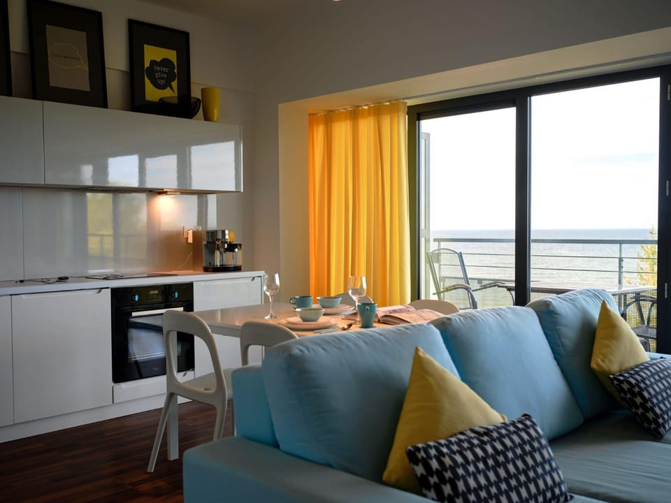 Natural landscape, Kitchen or kitchenette, Dining area