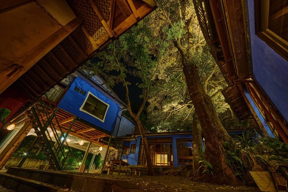 泊まれる廃墟 ぐんじょう Hotel in Shizuoka Prefecture