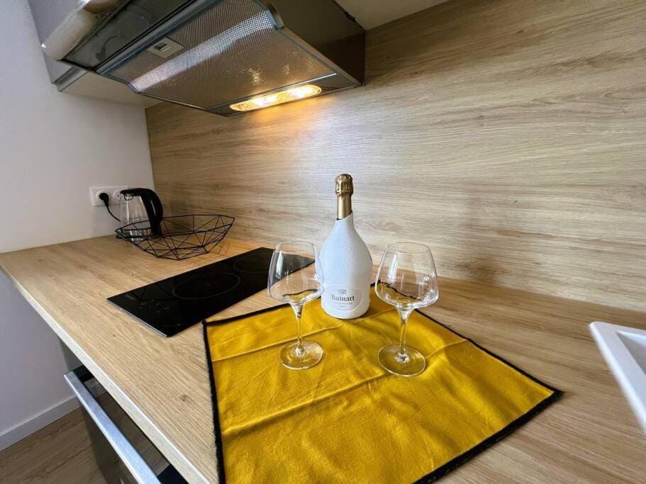 Studio " Le Nid Perché" Apartment in Normandy