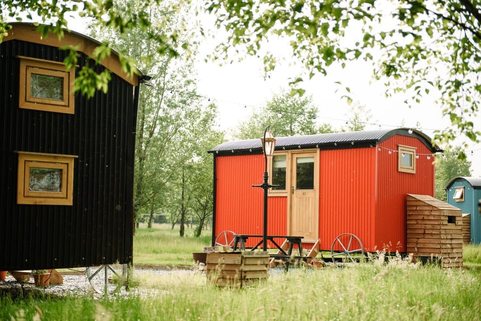 Property building, Spring, Garden view