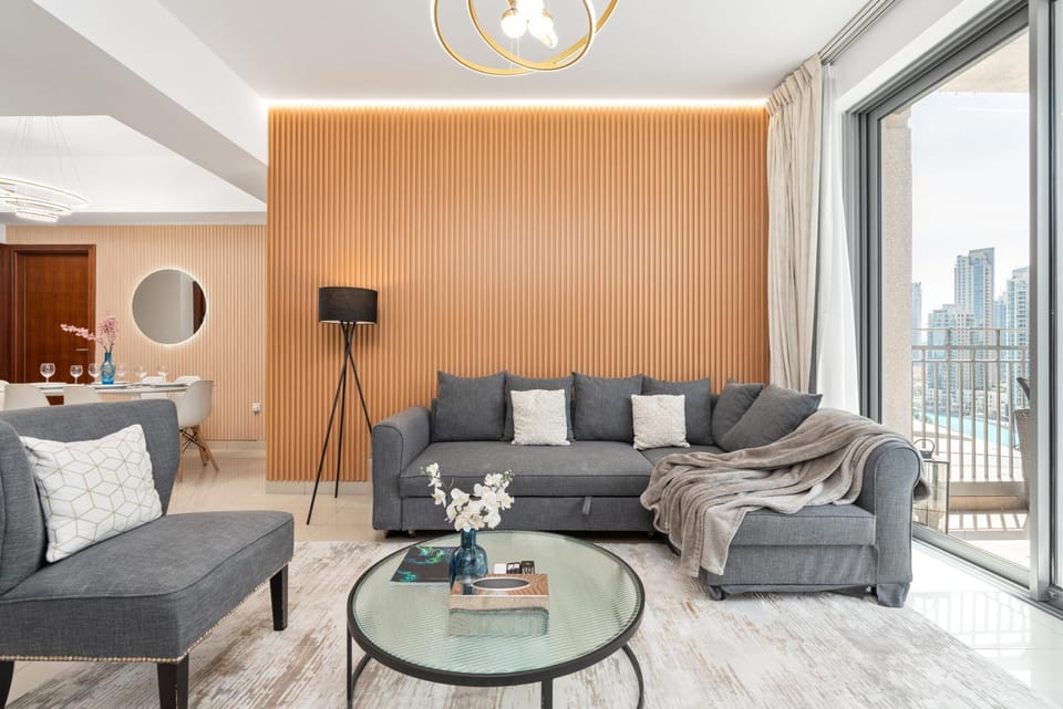 Ultimate Stay 2 BR Next to Burj Khalifa with Opera & Fountain Views Apartment in Dubai
