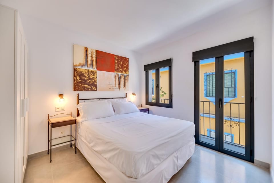 Property building, Living room, Bedroom