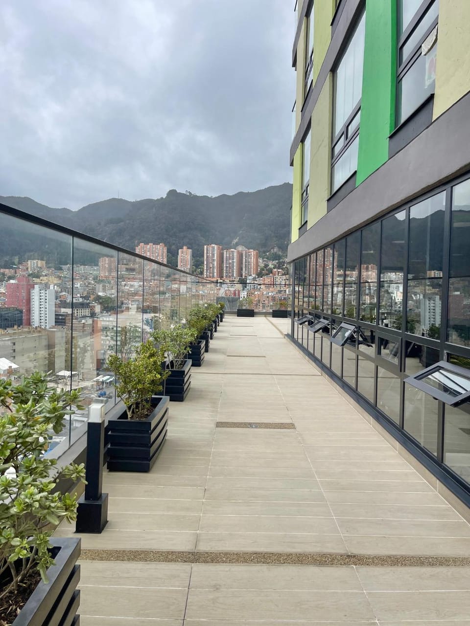 View (from property/room), Balcony/Terrace, City view
