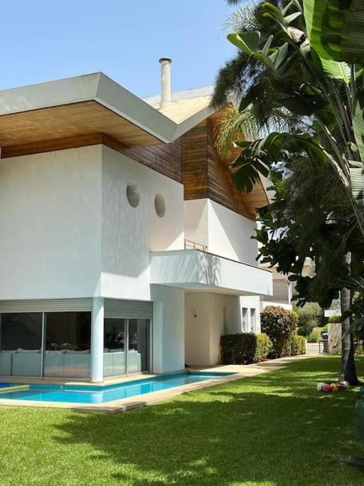 Garden, Swimming pool