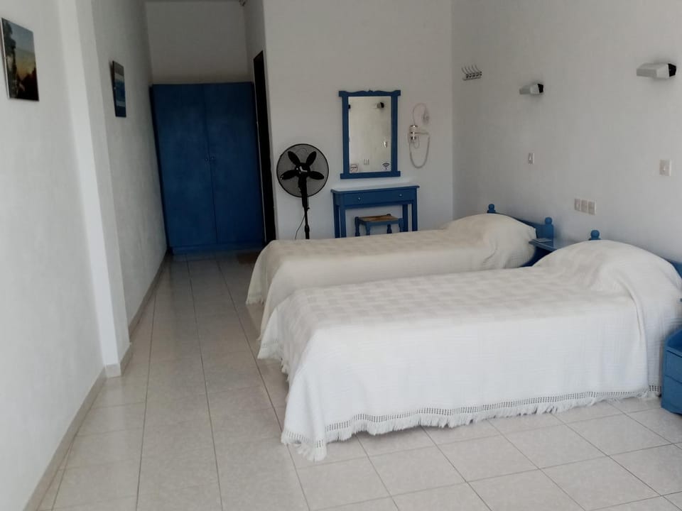 Dawn's Rooms Bed and Breakfast in Sporades, Greece